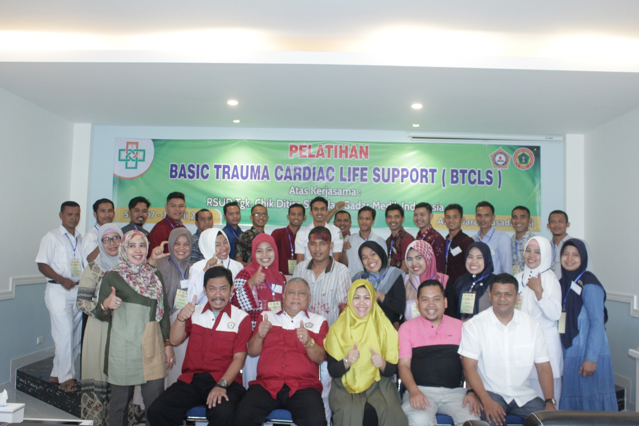 Pelatihan Basic Trauma Cardiac Life Support (BTCLS) di RSUD Tgk Chik Ditiro
