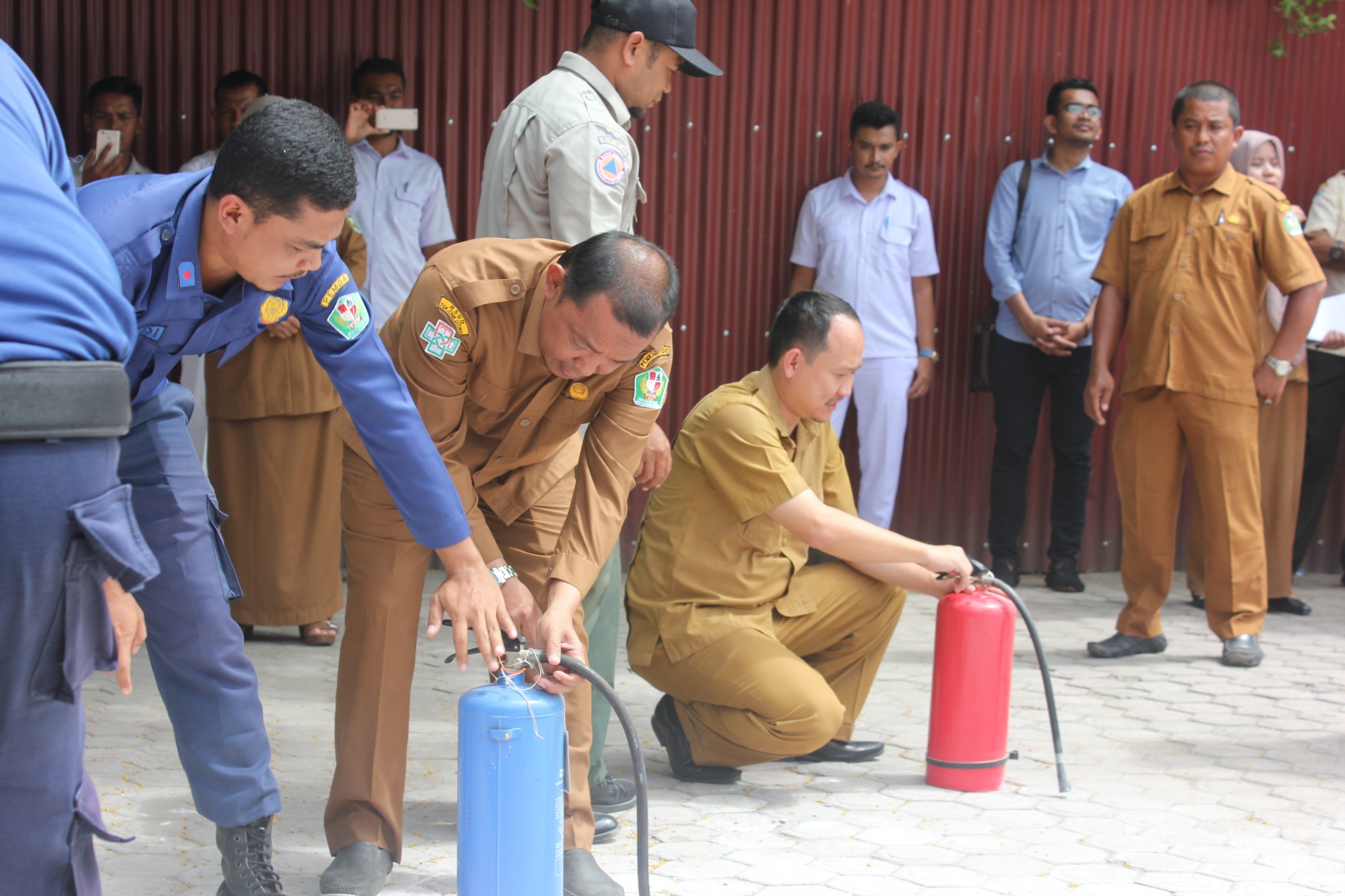 Pelatihan pencegahan dan penanggulangan kebakaran RSUD Tgk CHik Ditiro