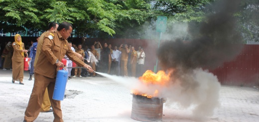 Pelatihan pencegahan dan penanggulangan kebakaran dan krisis kesehatan di RSUD Tgk. Chik Ditiro Sigli